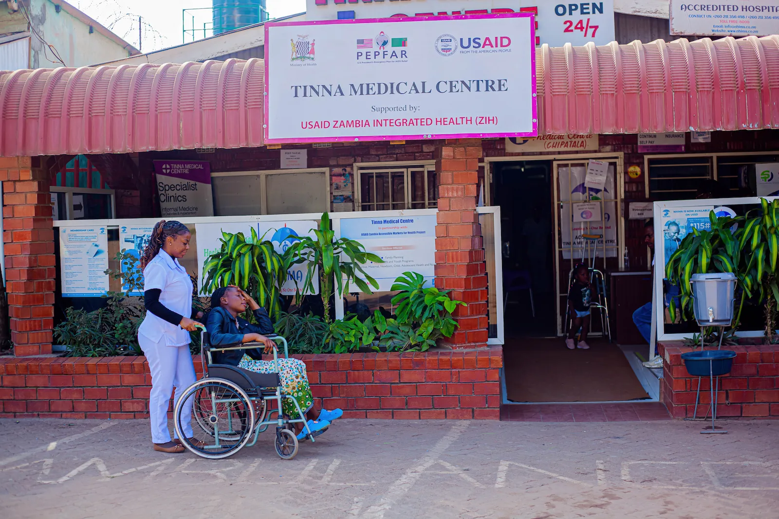 Entrance of Tinna Medical Centre in Buchi, Kitwe